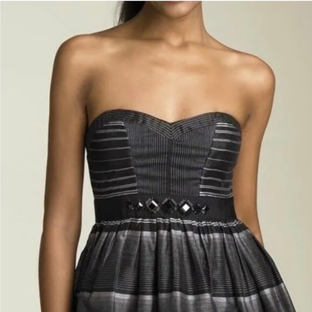Vintage BCBG Max Azria Fit Flare Cocktail Dress 8